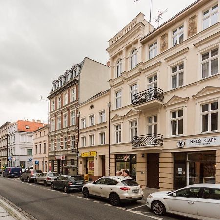 Julia Apartment Торунь Экстерьер фото